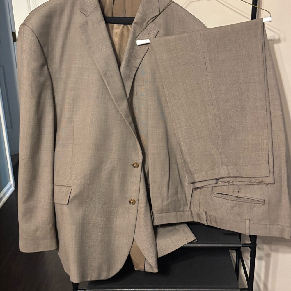 Stafford Classic Beige Suit Set